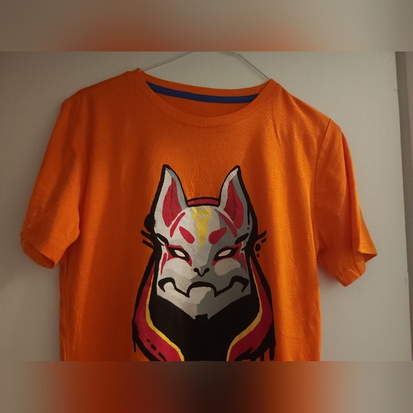 Fortnite Graphic Tee. Youth xl. Preloved. - Picture 2 of 5